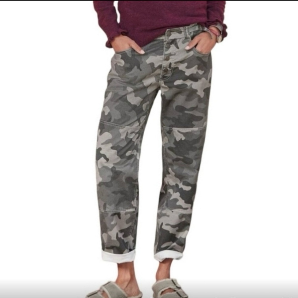 Sundance Camouflage Cargo Pants Reed size 12 grey black